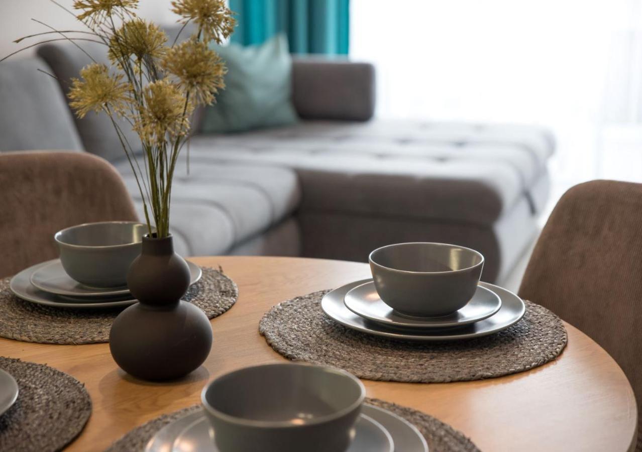 Marina Apartment By Dora Keszthely Esterno foto