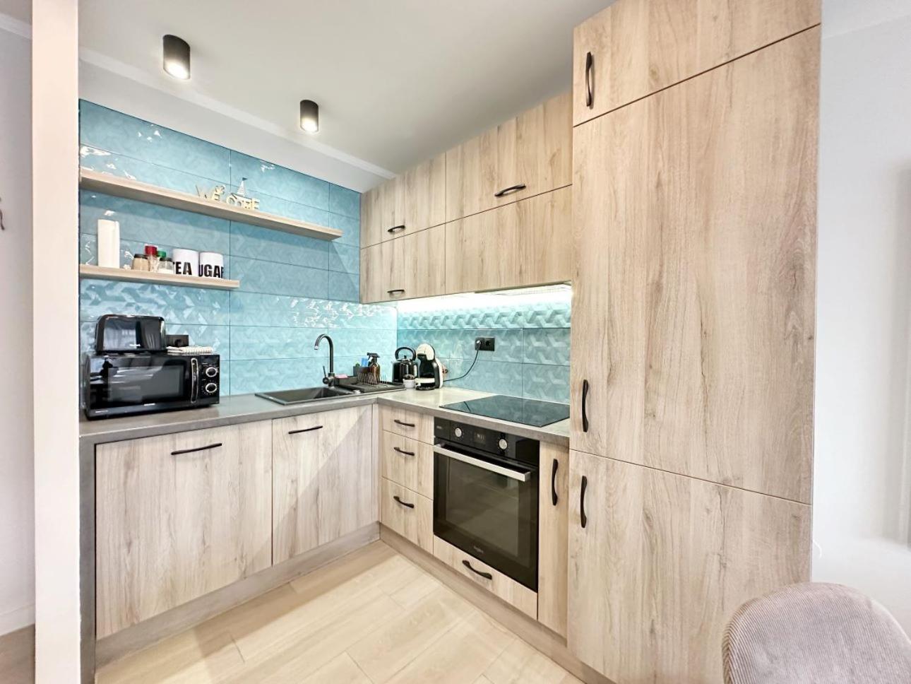 Marina Apartment By Dora Keszthely Esterno foto